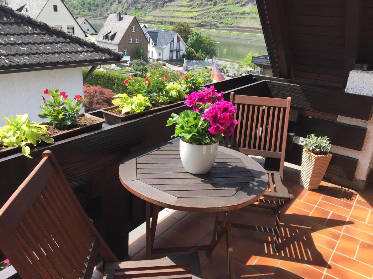 Ferienwohnung Unter Dem Schild Oberfell Экстерьер фото